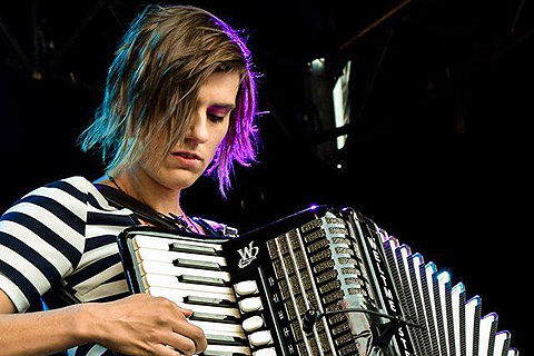 Skratt uses DPA’s d:vote Instrument Microphones to capture the sound of a variety of instruments