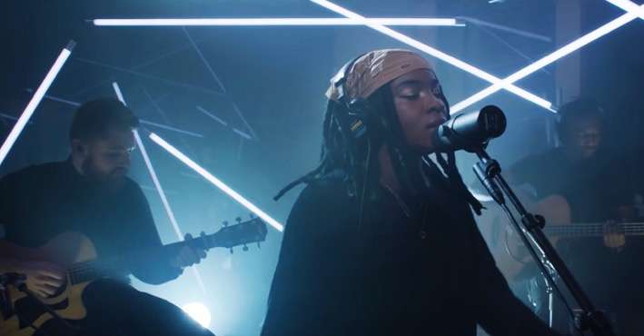Alpha 60 RGB Wand Kits added highlights to an absorbing performance by Ray BLK for Deezer Next