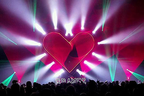 At the centre of the rig t was a massive PVP X6IP video wall set behind a 21' tall by 24' wide heart-shaped truss structure