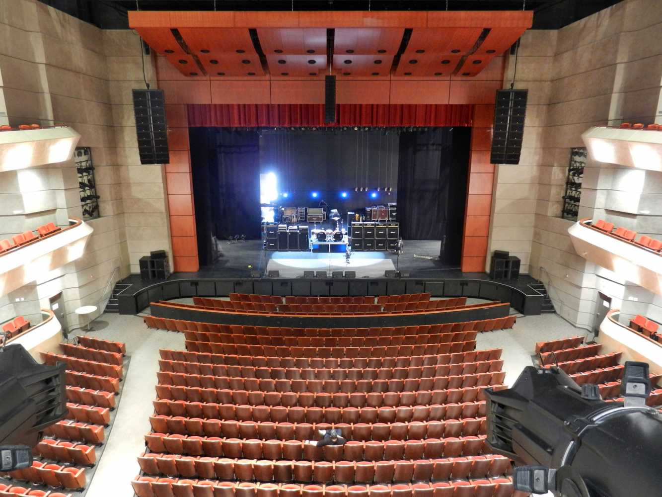 Wagner Noël Performing Arts Centre’s 1,800-seat main hall is now home to L-Acoustics K2 and Kiva II arrays installed by LD Systems