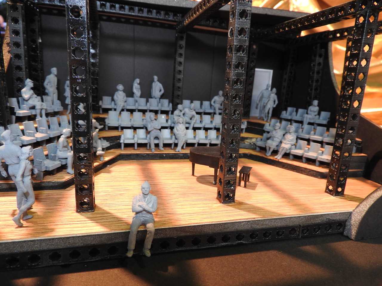 Project 33 is a product of ModTruss, the Meccano-style construction system distributed by Triple E