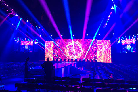 The fixtures are already straight out of the door on a fashion show for a leading retailer