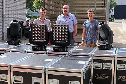 Michiel de Loose (EQS Pro-Rent), Bert Schmeits (Elation), Wouter de Loose (EQS Pro-Rent)