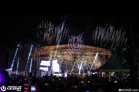 Road to Ultra Mumbai took place at the Mahalakshmi Racecourse (photo: RUDGR.com)