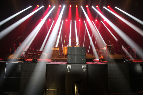 JS Event & Medientechnik’s new XR 440 BWS fixtures in use