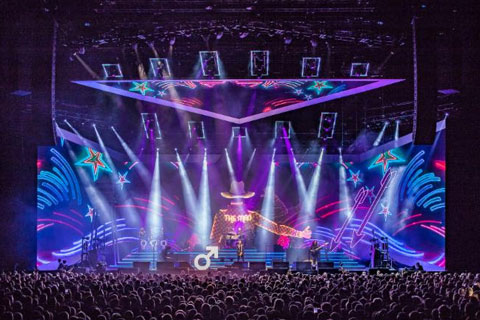 The Wonderful Wonderful tour is now travelling across South America