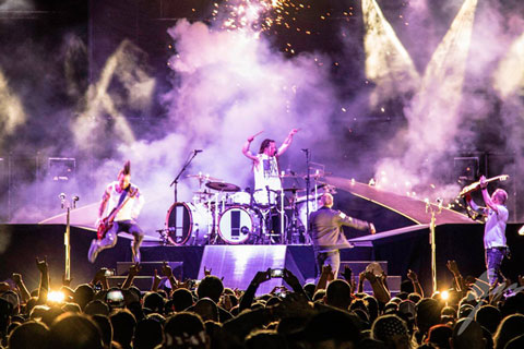 Headliners included ZZ Top, Shinedown, Collective Soul and Chevelle