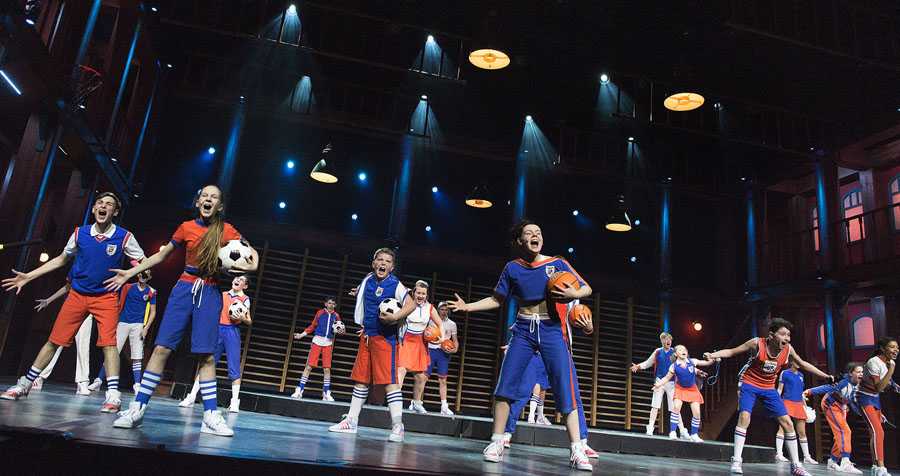 Team UP played to sold out crowds in four major cities around Belgium