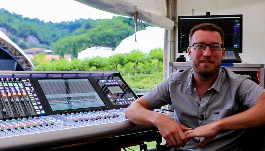 FOH engineer Jay Rigby