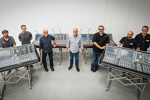 Britannia Row Productions and Clair Global staff with the Yamaha Rivage PM7 and PM10 systems: Chris Lamb, Keith Cunningham, Jerry Wing, Mike Lowe, Lez Dwight, Nicola Amoruso, Marcel van Limbeek
