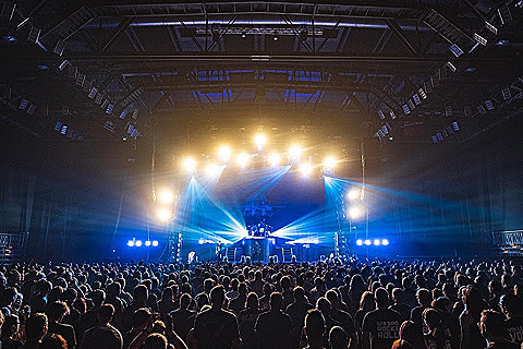 The Volle Kraft Voraus Festival is organised by the German band Eisbrecher (photo: Holger ‘Fichte’ Fichtner)