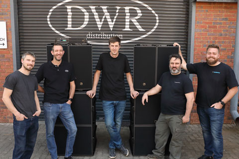 Petru Palmer from Festival Sound (centre) with DWR’s Jaco Beukes, Chris Pugh, Richard Smith and Kyle Robson