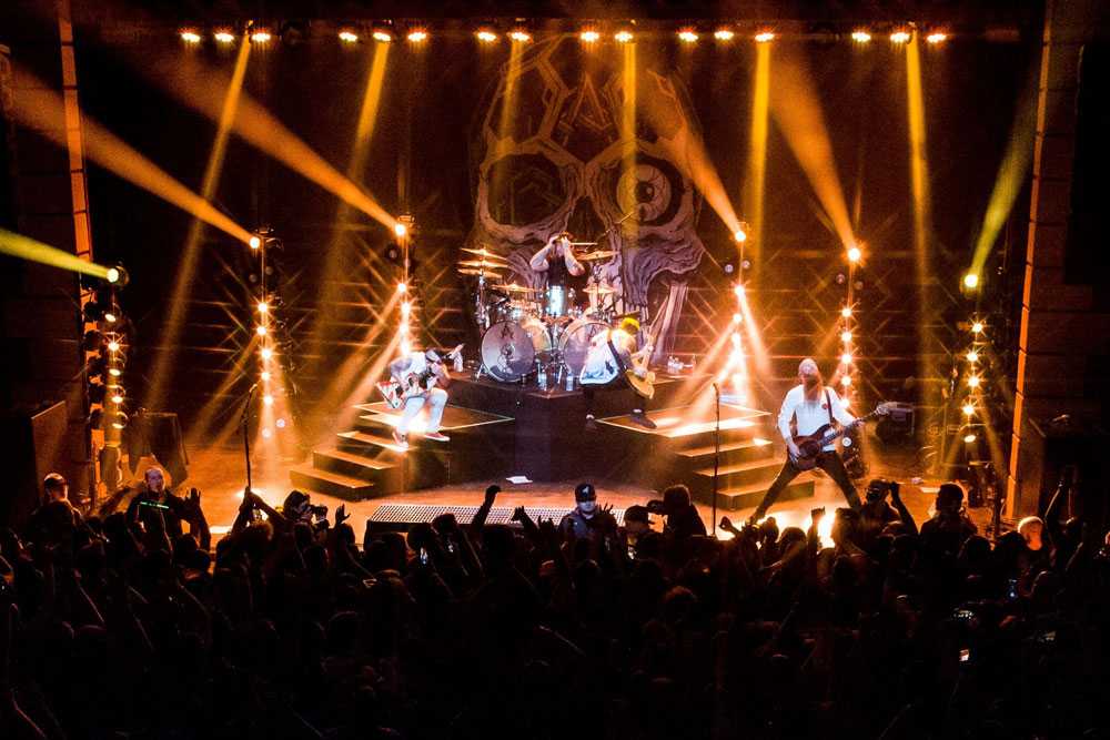 Atreyu played a 27-date US winter tour to promote their new album (Jenn Curtis Photography)