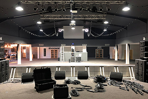 The event took place at the 900-capacity Hansen Hall on the outskirts of Brighton