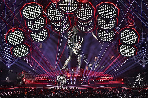 The tour plays North American, European and Australian dates through the end of the year (photo: Todd Kaplan)