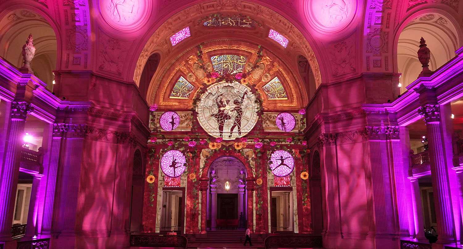 The projection mapping relied on Modulo Kinetic