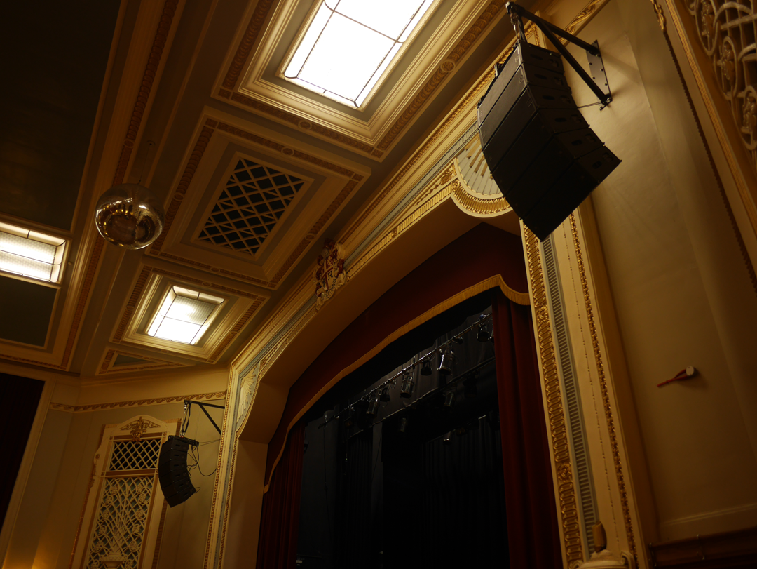 The Islington Assembly Hall team chose JBL’s VTX A-Series