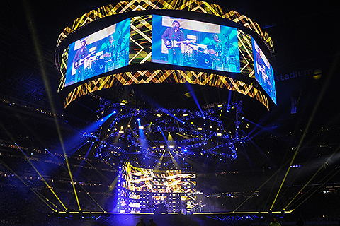 Artists appearing included Tim McGraw, Brooks and Dunn, Zedd, George Strait and Santana