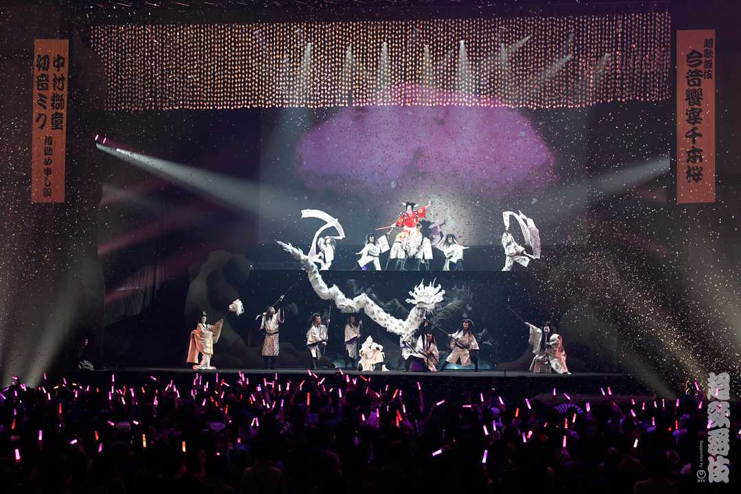 This year’s Hanakurabe Senbouzakura was performed in a more upgraded version