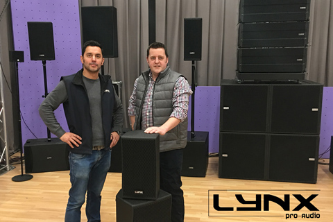 Chris Beesley and Néstor Varela, acoustic engineer at Lynx Pro-Audio