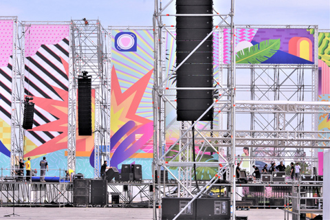 The Paellas Festival offers uninterrupted live music, gastronomy and entertainment