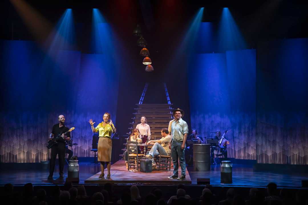 The production is mid-way through an extensive Netherlands tour (photo: Louise Stickland)