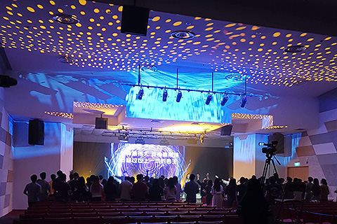 Ayrton MagicBlade-FX and Mistral add colour to the Church of Our Saviour