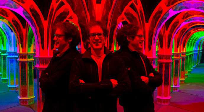 Magowan’s Infinite Mirror Maze is an immersive attraction featuring a labyrinth of small mirrored rooms