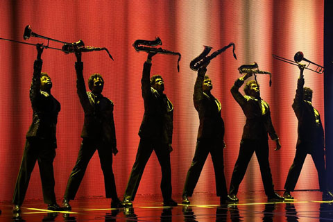 Vari-Lite's VLZ fixtures recreate the original colour palette for Ken Billington's lighting design