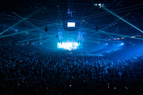 The Magdolna Ruzsa Band played two concerts at the Papp László Budapest Sportarena