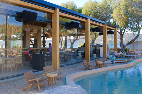 Nakal is one of the city's most popular beach bar restaurants