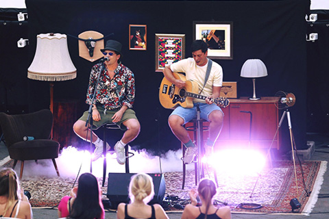 Open mic night at the Craftwork Café in Oldenberg