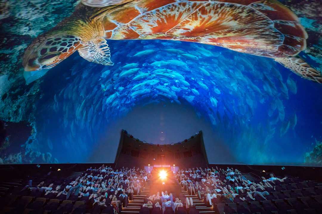 The Alcons Audio pro-ribbon installation complements a new Evans & Sutherland ESX projection system