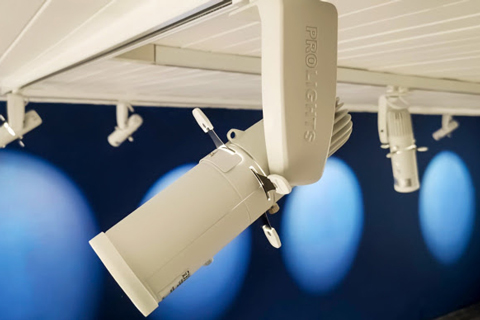 The gallery took on a total of 15 EclMiniProfile TRDY's with an Ivela track system