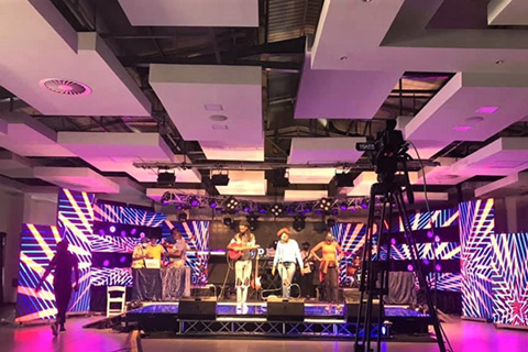 Twenty-one different artists played the small livestream stage