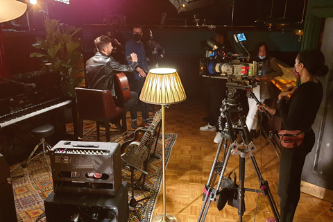 Many of the episodes are filmed at Mola’s London TV studio