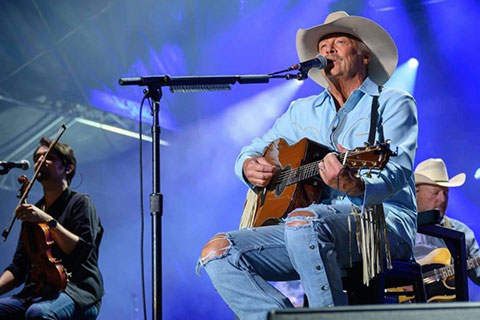Alan Jackson plays Coweta County Fairgrounds