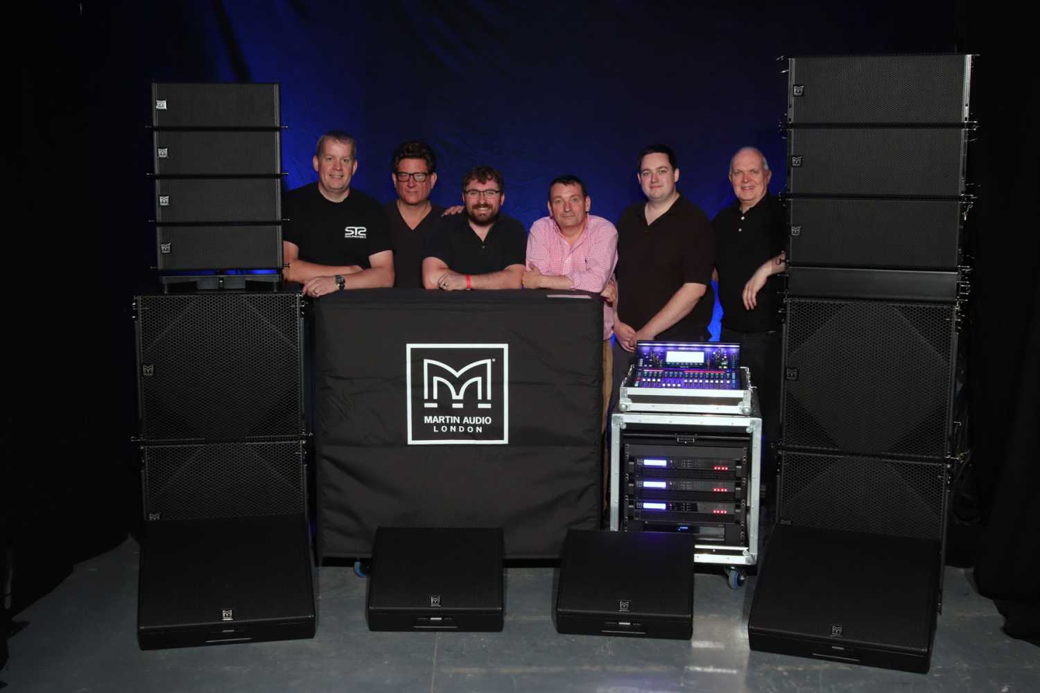 James Jewry, Soundteks with Mainline’s Nick Hewitt, Dave Mylett, Alan Lee, Mark McEwan and Rob Lorton