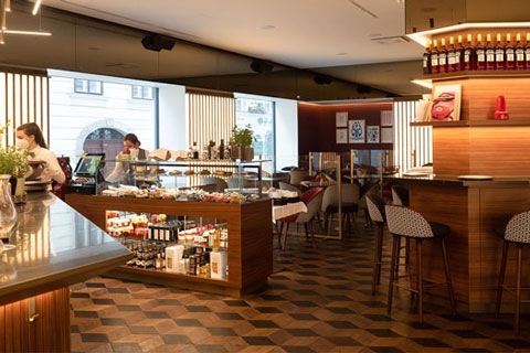 Vienna’s Bar Campari