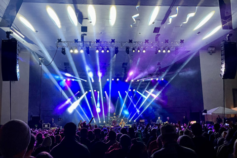 Never mind the sweaters, here’s Weezer