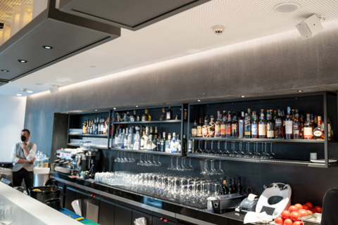 The restaurant that joins a group of Milos restaurants already established in New York, Las Vegas, Miami and London (photo: Konstantin Pitsios)