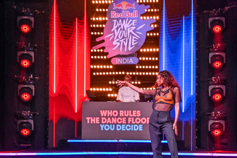 Dancers showcase their skills in one-on-one battles