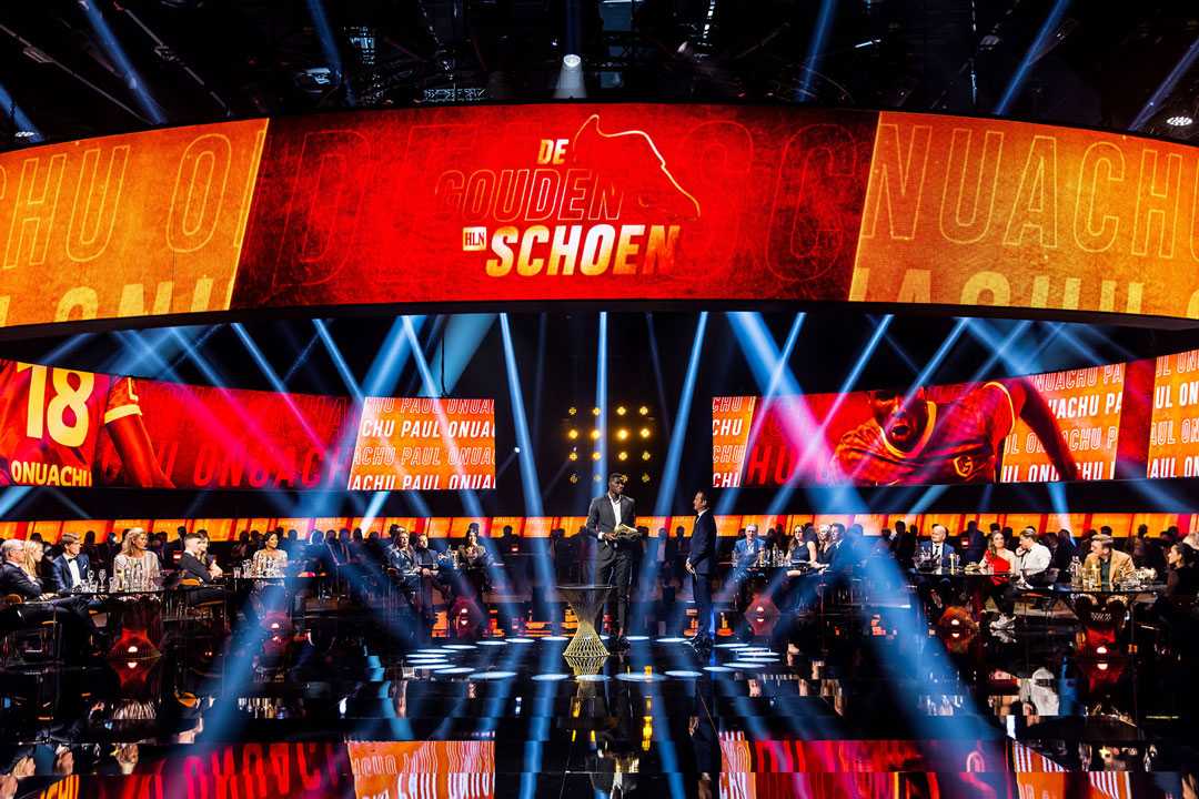 This year for the first time, the lighting design was taken by Thomas Boets of LDP