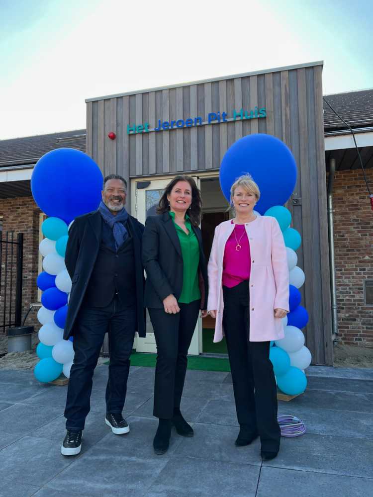 Mike Blackman, Emilie van Karnebeek and Wendy Griffiths