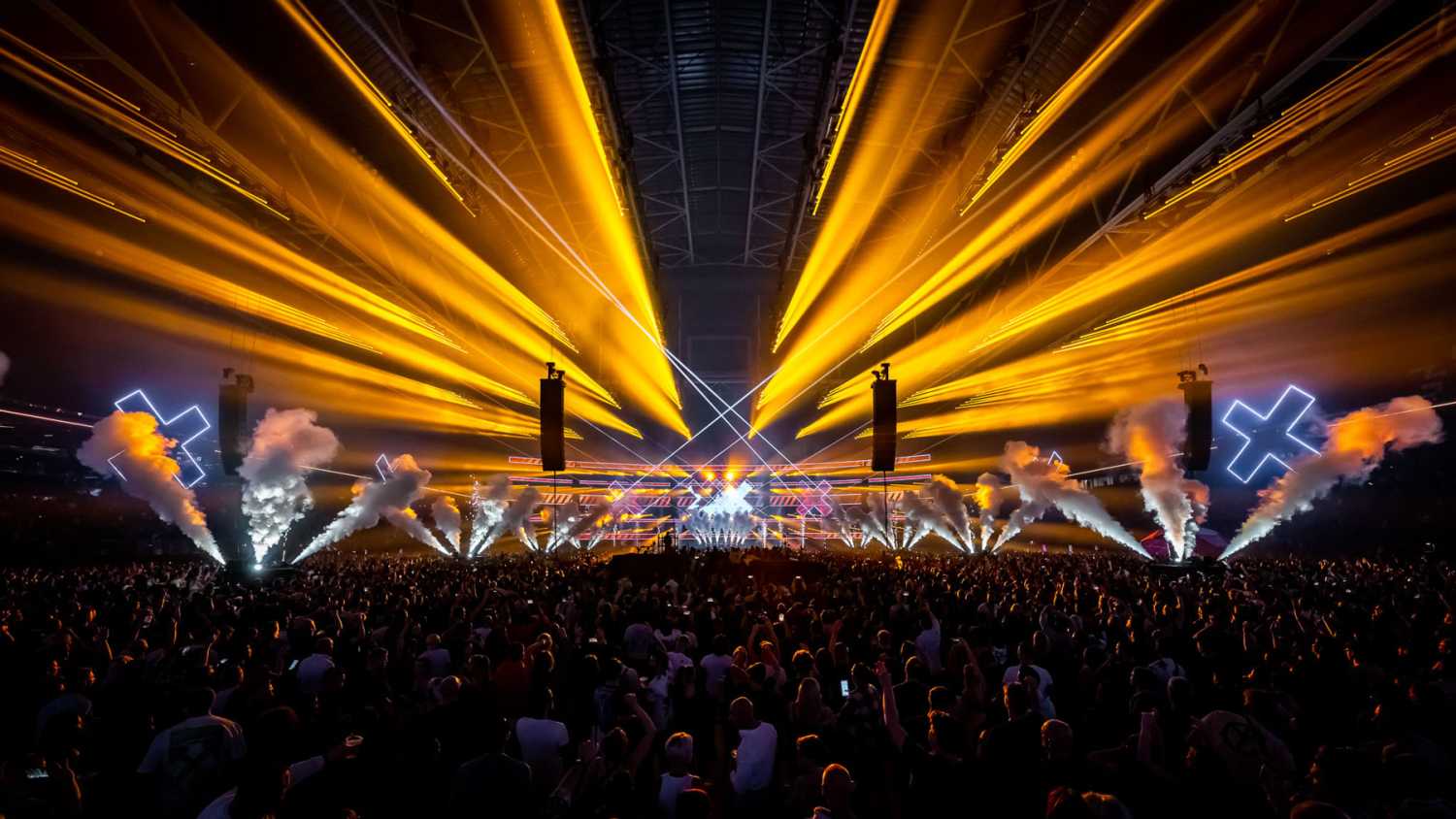 Over 400 Robe moving lights to be a major part of the lighting rig (photo: Tim van Etten)