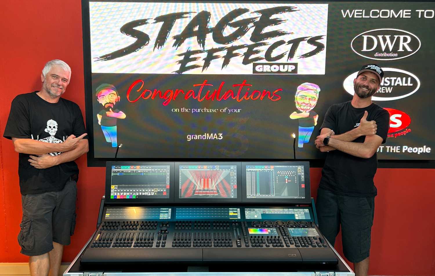 Theo Papenfus and Erik de Bruin from Stage Effects with their new grandMA3 full-size