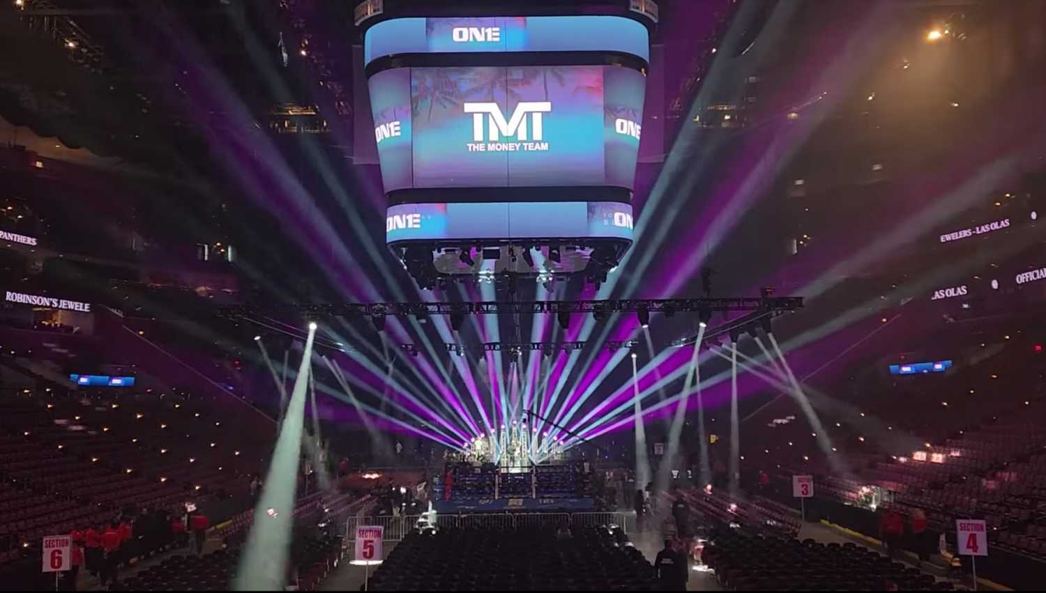 Displaying its prowess was a collection of Chauvet Professional Rogue Outcast 1L Beam fixtures