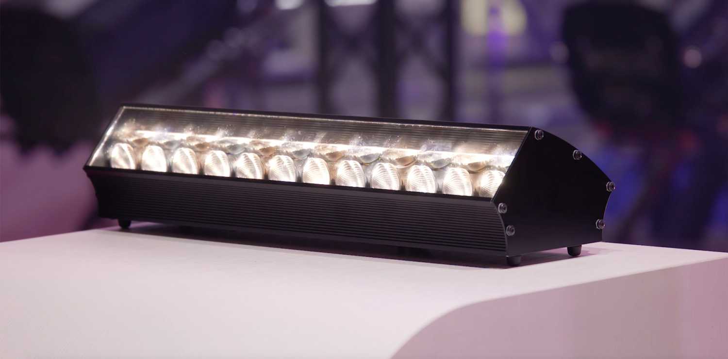 ‘The Dalis 862 footlights offered excellent intensity of colour and uniformity’