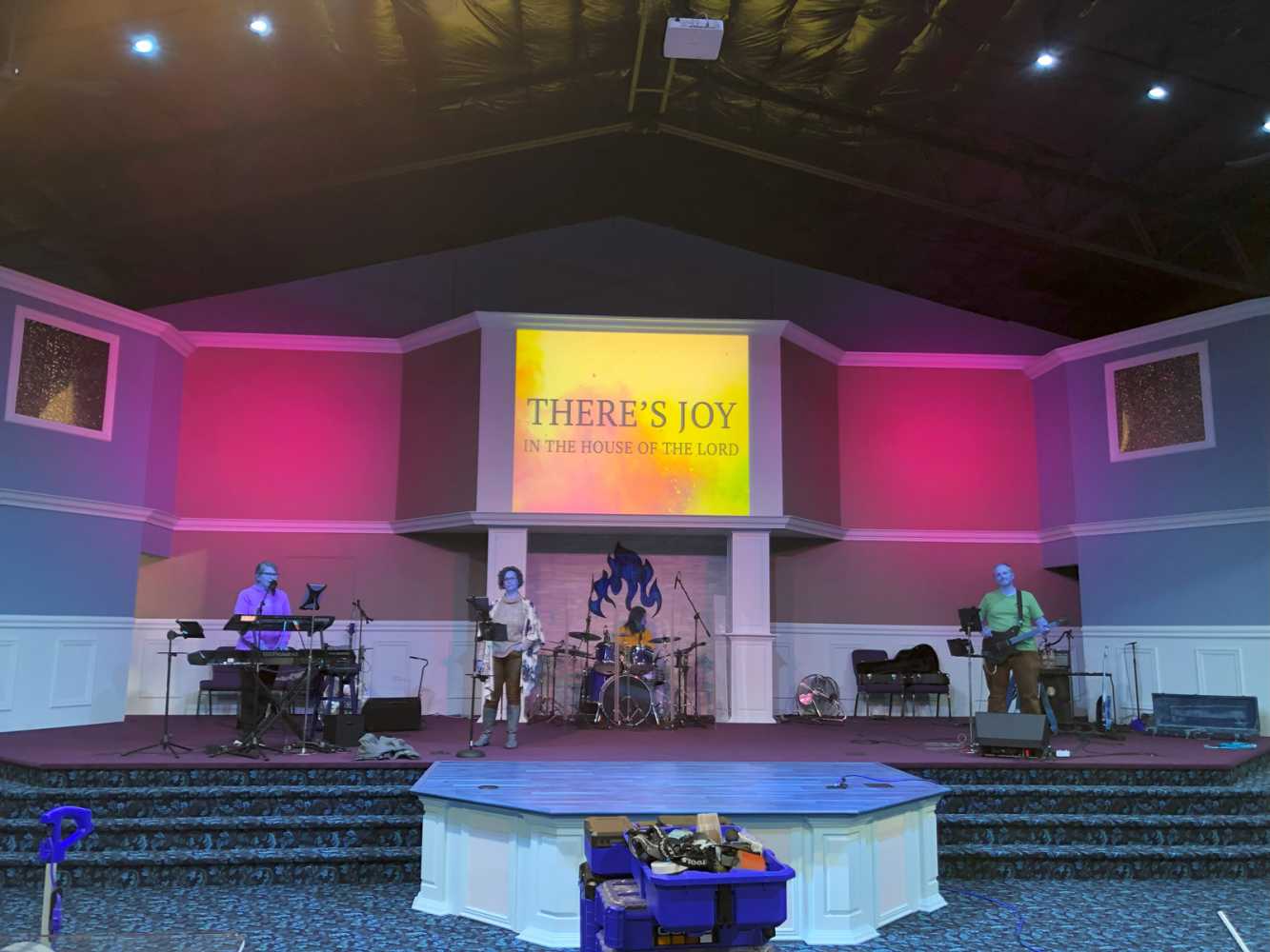 Word of Faith Dominion Church (WOFD) in Lake Mills, Iowa