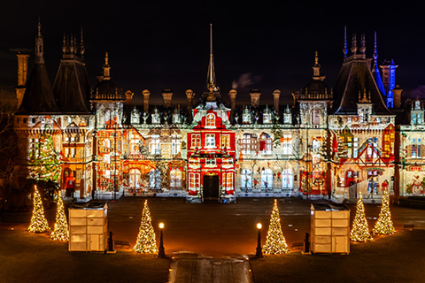 Yes Events deployed 11 Christie DWU23-HS 1DLP laser projectors